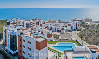 Nouveaux appartements avant-gardistes à vendre, à quelques pas de la plage et des commodités, Fuengirola, Costa del Sol 32988 