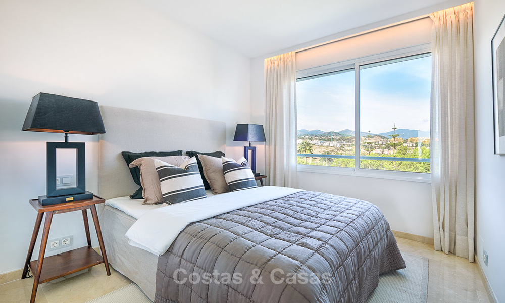 Superbe penthouse de plage avec piscine privée chauffée à vendre dans un complexe de luxe sur le New Golden Mile, Marbella - Estepona 7854