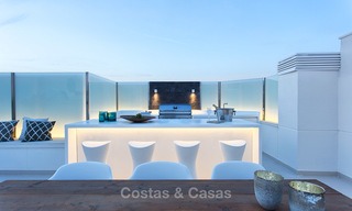 Superbe penthouse de plage avec piscine privée chauffée à vendre dans un complexe de luxe sur le New Golden Mile, Marbella - Estepona 7878 