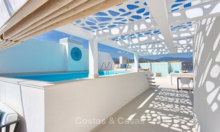 Superbe penthouse de plage avec piscine privée chauffée à vendre dans un complexe de luxe sur le New Golden Mile, Marbella - Estepona 7887 