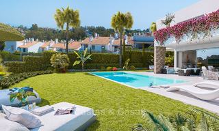 Villas de luxe modernes à vendre à un prix très attractif, idéalement situées à l’Est d’Estepona - Marbella. 7898 