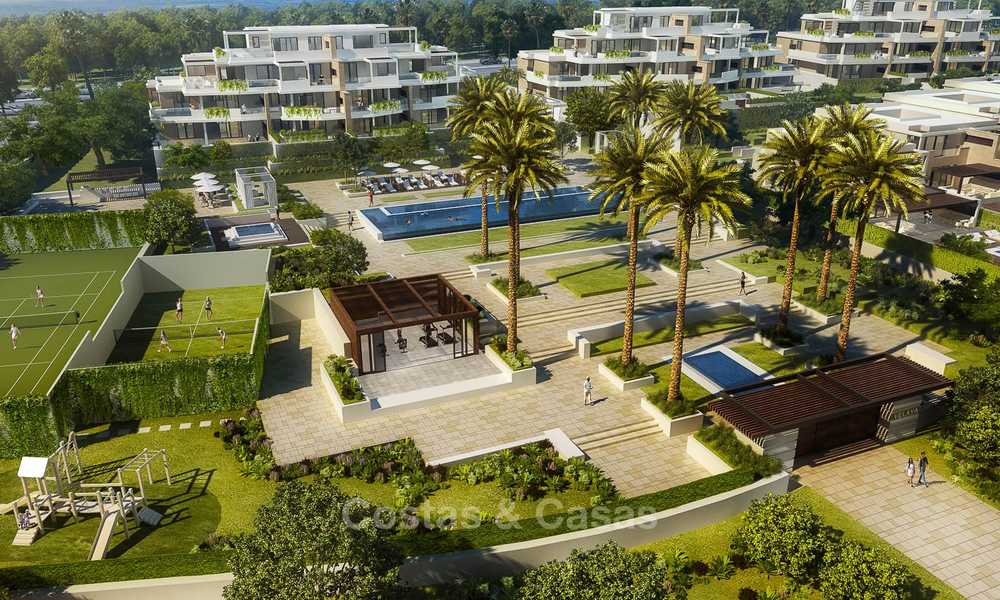 Nouvelles villas de luxe en première ligne de plage à vendre dans un complexe exclusif, New Golden Mile, Marbella 7903
