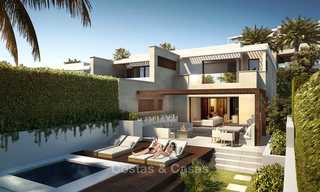 Nouvelles villas de luxe en première ligne de plage à vendre dans un complexe exclusif, New Golden Mile, Marbella 7900 