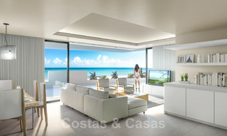 Nouvelles villas de luxe en première ligne de plage à vendre dans un complexe exclusif, New Golden Mile, Marbella 40487 