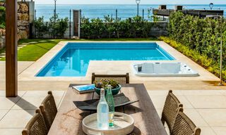 Nouvelles villas de luxe en première ligne de plage à vendre dans un complexe exclusif, New Golden Mile, Marbella 40493 