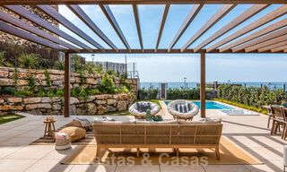 Nouvelles villas de luxe en première ligne de plage à vendre dans un complexe exclusif, New Golden Mile, Marbella 40494 