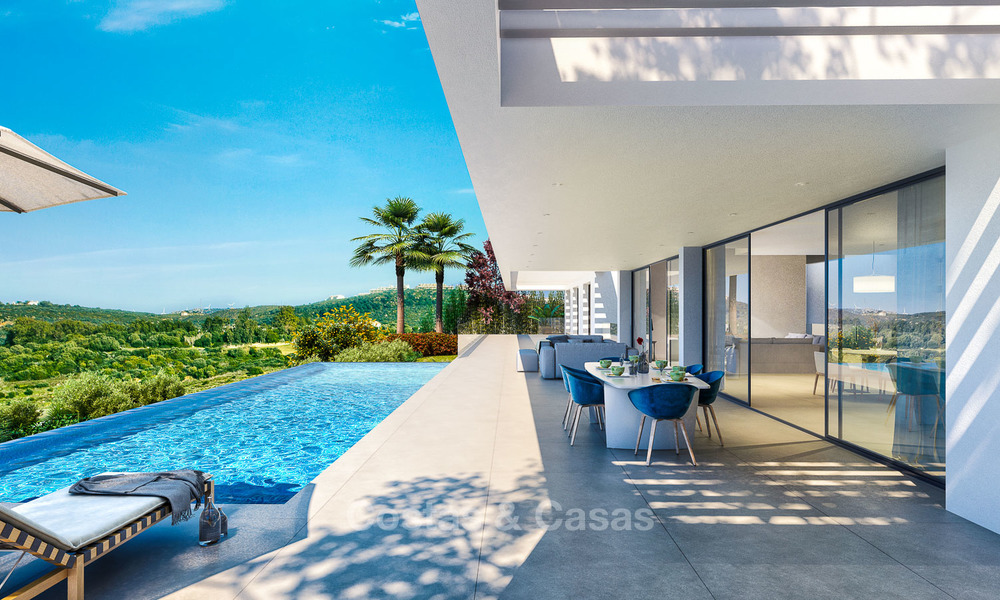 A vendre! Attrayante villa de luxe très design, dans une station de golf, avec vue imprenable sur la mer, prête à emménager - Benahavis, Marbella 8465