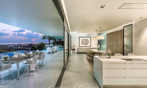 A vendre! Attrayante villa de luxe très design, dans une station de golf, avec vue imprenable sur la mer, prête à emménager - Benahavis, Marbella 8471