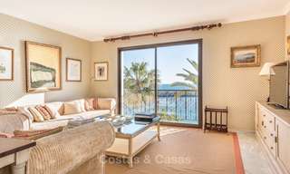 Superbe opportunité!!! Appartement de luxe, spacieux en front de mer dans la marina de Puerto Banus - Marbella 8489 