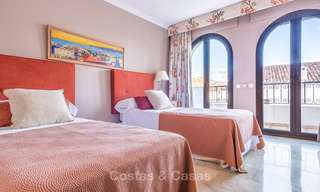 Superbe opportunité!!! Appartement de luxe, spacieux en front de mer dans la marina de Puerto Banus - Marbella 8496 