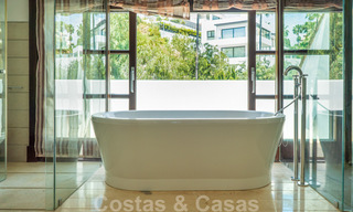 Somptueuse villa de luxe de style traditionnel avec de magnifiques vues sur la mer à vendre, Benahavis - Marbella 37140 