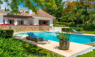 Somptueuse villa de luxe de style traditionnel avec de magnifiques vues sur la mer à vendre, Benahavis - Marbella 37149 