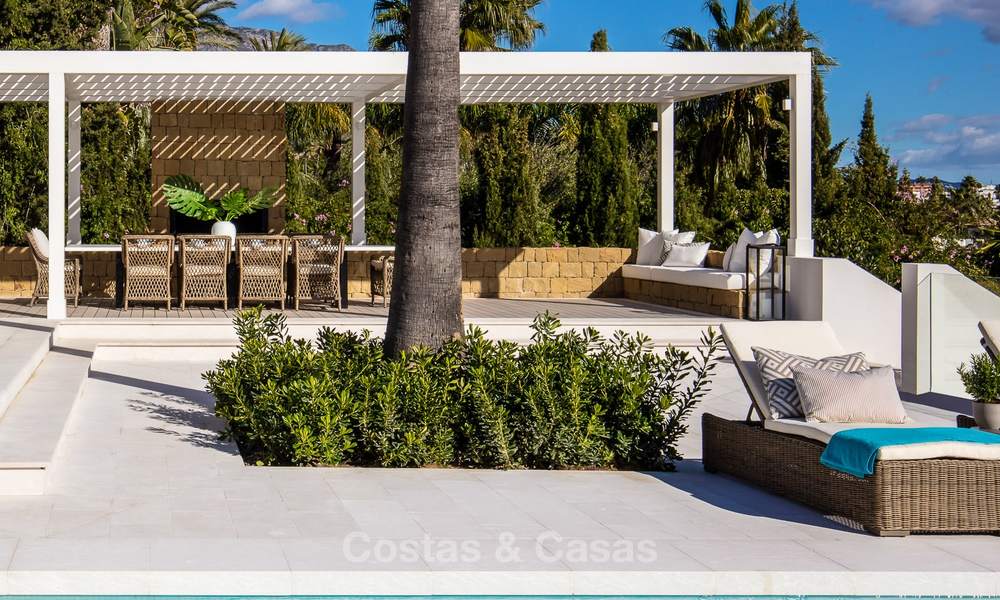 A vendre ! Villa de luxe spectaculaire, entièrement rénovée, situé sur un golf avec vue sur la mer, Nueva Andalucía, Marbella 8652