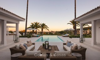 A vendre ! Villa de luxe spectaculaire, entièrement rénovée, situé sur un golf avec vue sur la mer, Nueva Andalucía, Marbella 8668 