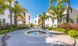 A vendre, appartement duplex de luxe, moderne, dans un complexe résidentiel de prestige à Sierra Blanca, Golden Mile, Marbella. 8788 