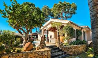 Villa confortable et luxueuse, de style traditionnel avec vue sur la mer à vendre, prête à emménager - Elviria, Marbella Est 8812 