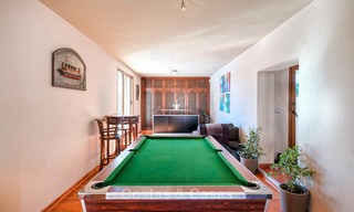 Villa confortable et luxueuse, de style traditionnel avec vue sur la mer à vendre, prête à emménager - Elviria, Marbella Est 8819 