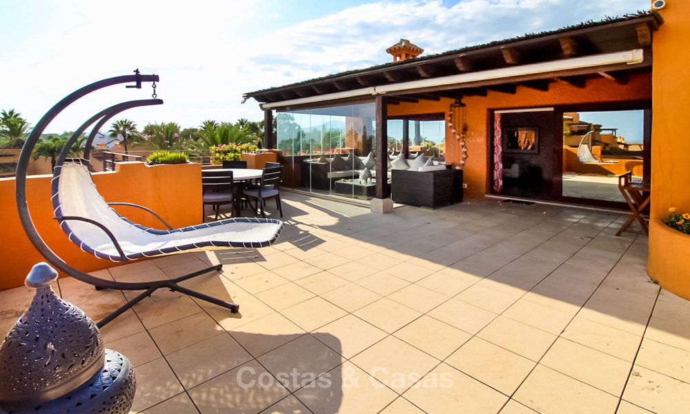 Spectaculaire duplex penthouse dans un complexe de luxe en bord de mer à vendre, - New Golden Mile, Costa del Sol 9121