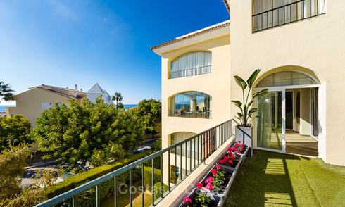 Appartement très spacieux près de la plage avec vue sur la mer à vendre, urbanisation prestigieuse, Marbella Est. 9140