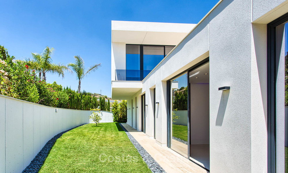 Villa contemporaine de luxe unique de haut de gamme située dans la Vallée du Golf de Nueva Andalucía, Marbella. 9296