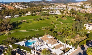 Prestigieuse villa de luxe rénovée et située sur un golf à vendre, Nueva Andalucía, Marbella 9421 