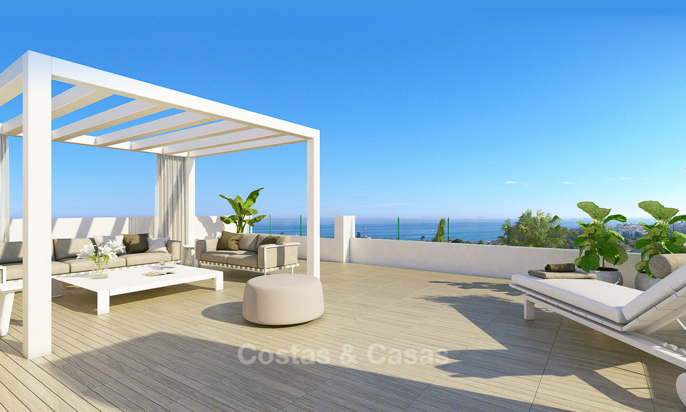 Superbes appartements neufs contemporains avec vue sur la mer à vendre, à distance de marche de la plage, West Estepona 9458