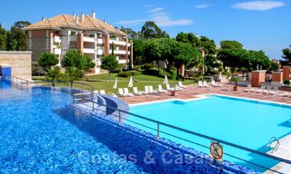 Appartements de luxe intemporels à vendre avec vue sur la mer sur le Golden Mile, entre Puerto Banus et Marbella 22522 