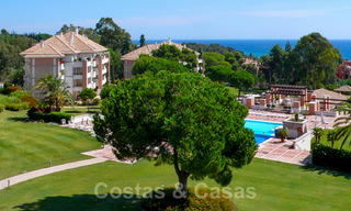Appartements de luxe intemporels à vendre avec vue sur la mer sur le Golden Mile, entre Puerto Banus et Marbella 22523 