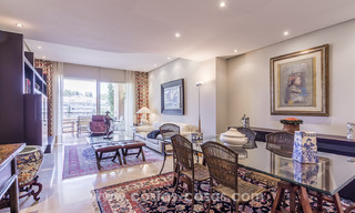 Appartements de luxe intemporels à vendre avec vue sur la mer sur le Golden Mile, entre Puerto Banus et Marbella 22526 