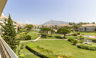 Appartements de luxe intemporels à vendre avec vue sur la mer sur le Golden Mile, entre Puerto Banus et Marbella 22527 