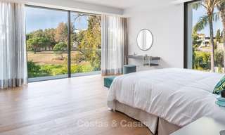 Exquise villa de luxe moderne à vendre, côté plage Puerto Banus, Marbella 9507 