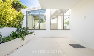 Exquise villa de luxe moderne à vendre, côté plage Puerto Banus, Marbella 9543 
