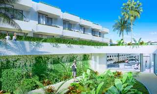 Magnifiques maisons jumelées modernes à vendre, à distance de marche de la plage et des commodités à Fuengirola, Costa del Sol 9494 