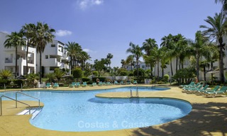 Appartements à vendre à Costalita, New Golden Mile, entre Marbella et Estepona centre 12725 
