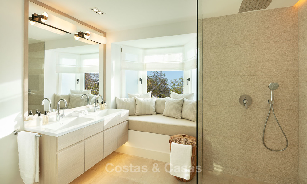 Magnifique villa de luxe rénovée, située sur le golf de Las Brisas à vendre - Nueva Andalucia, Marbella 9599