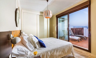 Appartements première ligne de golf à vendre dans un centre de vacances 4 étoiles avec vue sur le golf, la montagne et la mer - Estepona - Costa del Sol 9921 