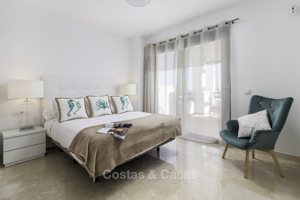 A vendre ! Prêt à emménager dans ces nouveaux appartements de golf avec vue sur mer et à distance de marche de la plage - Casares, Costa del Sol 11122
