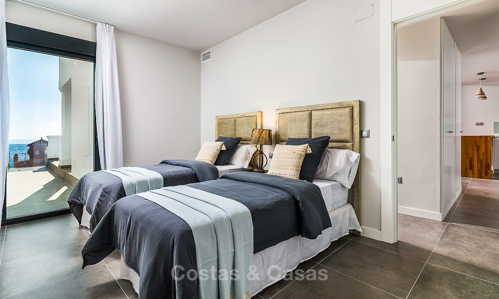Appartements de luxe spacieux et modernes à vendre dans une nouvelle centre de bien-être avec vue imprenable sur la mer, Manilva, Costa del Sol 10108