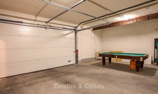 A vendre, spacieuse maison jumelée avec vue magnifique sur la mer, dans un complexe prestigieux en front de mer - Marbella Est 10063 