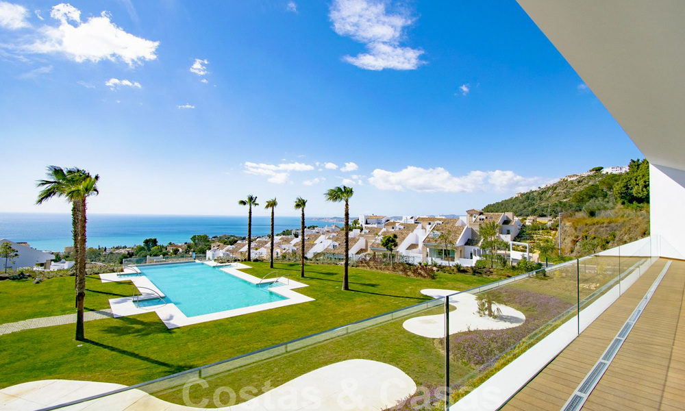 Spacieuses villas exclusives avec vue panoramique sur la mer à vendre - Benalmadena, Costa del Sol 26503