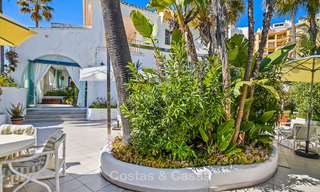 Charmant, très spacieux appartement duplex en rez-de-chaussée à vendre, première ligne de plage - Cabopino, Marbella Est 10252 