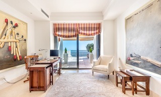 Penthouse moderne, impressionnant et très luxueux avec vue panoramique sur mer à vendre, Marbella Est, Marbella 10293 