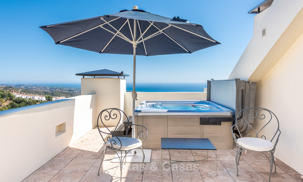 Penthouse moderne, impressionnant et très luxueux avec vue panoramique sur mer à vendre, Marbella Est, Marbella 10298