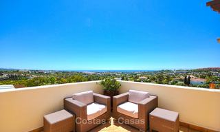 Spectaculaire penthouse duplex moderne avec vue panoramique sur la mer à vendre, Nueva Andalucía, Marbella 10366 