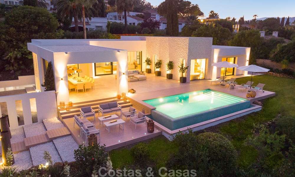 Villa de luxe opulente et contemporaine à vendre dans la vallée du Golf de Nueva Andalucía, Marbella 10452