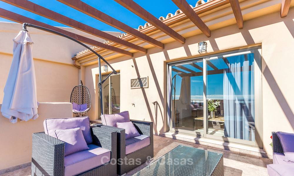 Penthouse de luxe avec vue panoramique sur la mer et les montagnes à vendre, Benahavis, Marbella 10538