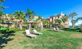 Penthouse de luxe avec vue panoramique sur la mer et les montagnes à vendre, Benahavis, Marbella 10546 