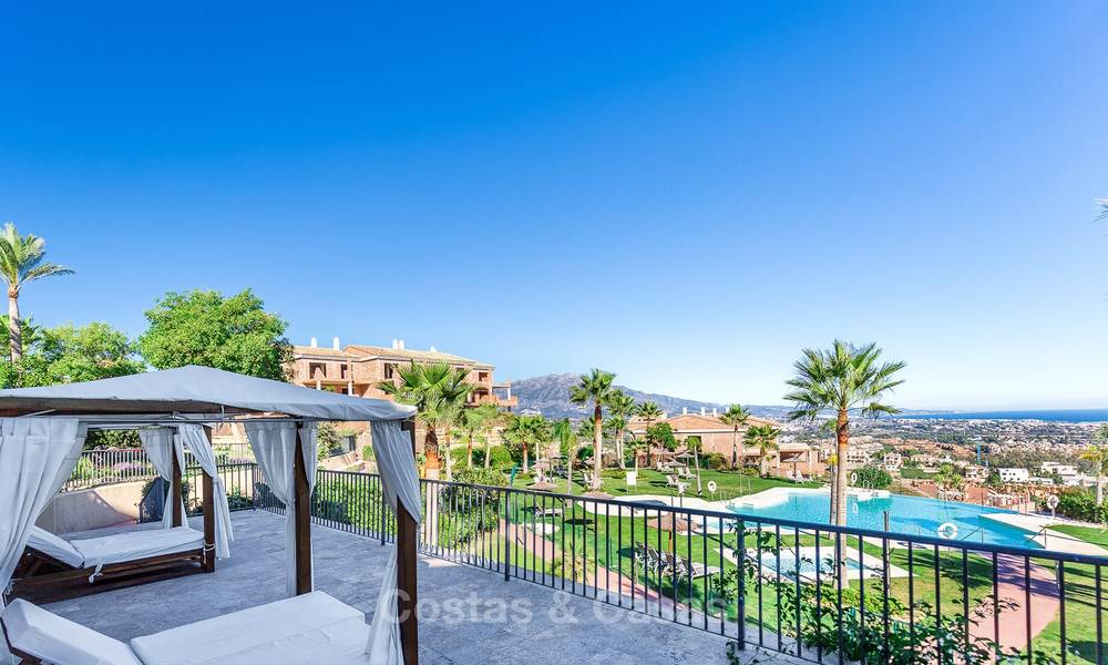 Penthouse de luxe avec vue panoramique sur la mer et les montagnes à vendre, Benahavis, Marbella 10548