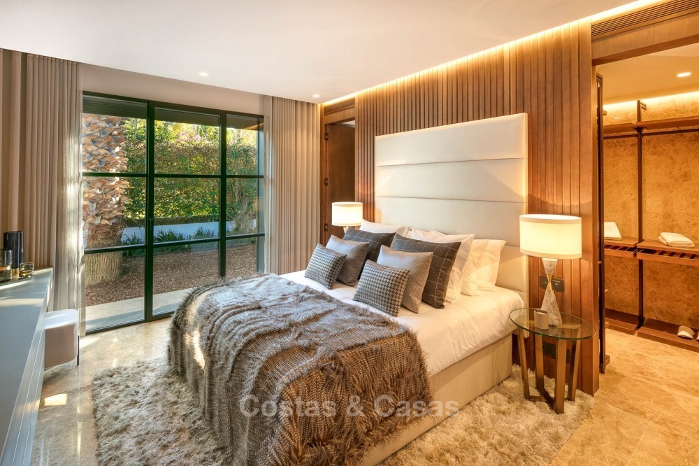 Spectaculaire villa de luxe moderne à vendre sur le golf de Las Brisas, Nueva Andalucia, Marbella 10619