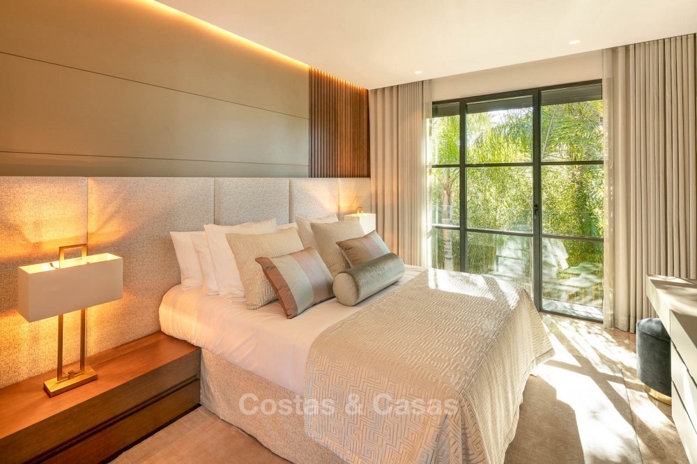 Spectaculaire villa de luxe moderne à vendre sur le golf de Las Brisas, Nueva Andalucia, Marbella 10621